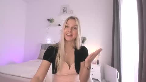 Anny online show from 8, 3, 2026