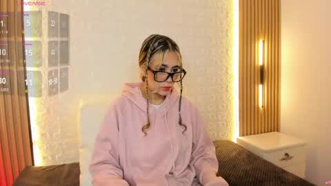 Anny  online show from 5, 6, 2026