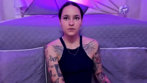 AnnyT online show from 16, 1, 2025