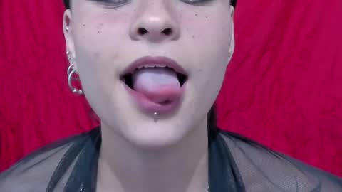 AnnyT online show from 13, 4, 2026