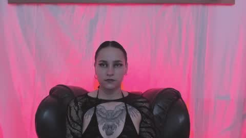 AnnyT online show from 28, 4, 2026