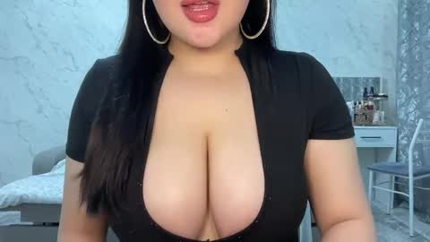 Snapshot of anora_sunny chatting on 9, 3, 2026 Any online show from 9, 3, 2026
