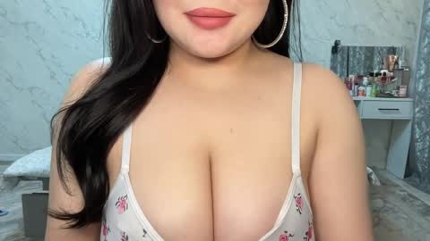 Snapshot of anora_sunny chatting on 15, 4, 2026 Any online show from 15, 4, 2026