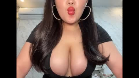 Snapshot of anora_sunny chatting on 15, 4, 2026 Any online show from 15, 4, 2026