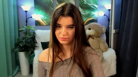 Anora online show from 11, 9, 2025