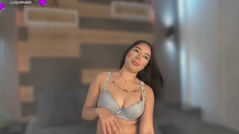 Anthonella Sweet online show from 11, 11, 2025