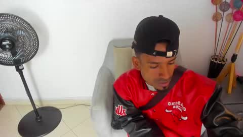       online show from 4, 2, 2026