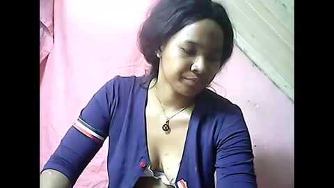 Snapshot of antine9794 chatting on 31, 5, 2026 antine9794 online show from 31, 5, 2026