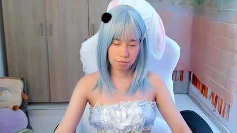 Snapshot of anto_sweet18 chatting on 24, 5, 2026 My birthday is on december 2nd surprise me with a gift from my amazonlist online show from 24, 5, 2026
