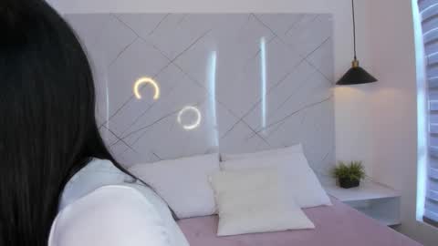 Antonella online show from 17, 11, 2025