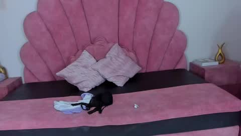 Snapshot of antonella_foxxxx chatting on 4, 6, 2026 antonella_foxxxx online show from 4, 6, 2026
