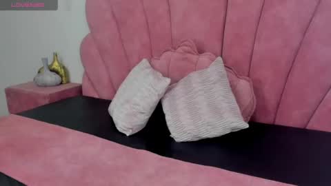 Snapshot of antonella_foxxxx chatting on 6, 6, 2026 antonella_foxxxx online show from 6, 6, 2026