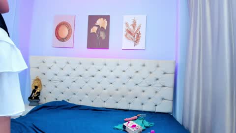 Antonella online show from 7, 2, 2025