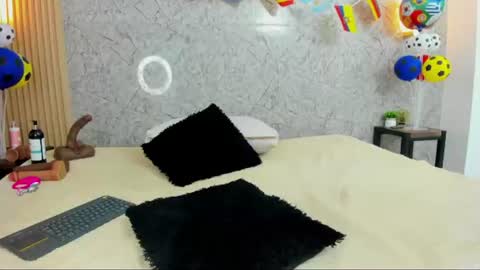 Snapshot of antonella_west chatting on 20, 6, 2026 Anto online show from 20, 6, 2026