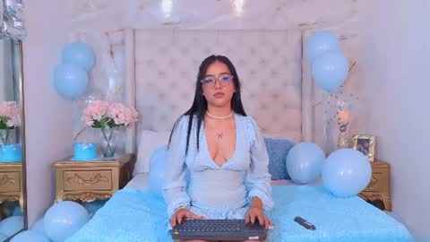 Antonella online show from 13, 7, 2026