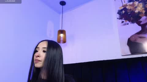 antonellariva_ online show from 2, 6, 2026