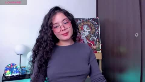 Snapshot of antoniart_ chatting on 3, 12, 2024 Antonia online show from 3, 12, 2024
