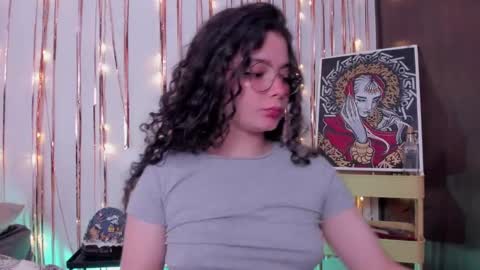 Snapshot of antoniart_ chatting on 5, 1, 2025 Antonia online show from 5, 1, 2025