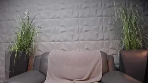 HI My name is Antonio online show from 29, 12, 2024