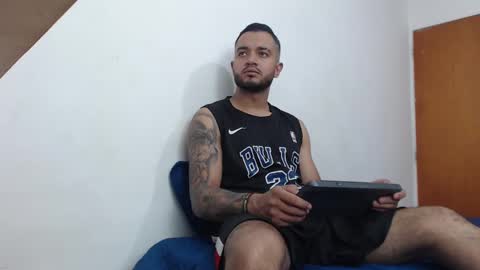 Snapshot of antony_smithh chatting on 5, 2, 2025 antony_smithh online show from 5, 2, 2025