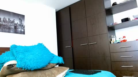 ANTONY D ANGELO online show from 18, 1, 2025