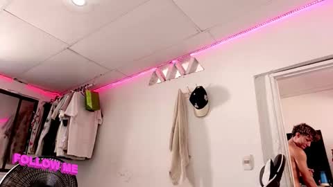 AnuarDHM online show from 7, 1, 2026