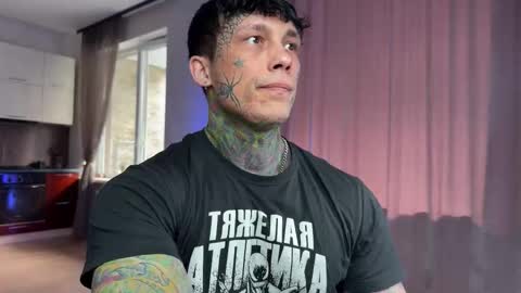 Tom online show from 5, 3, 2026