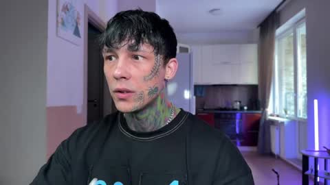 Tom online show from 28, 3, 2026