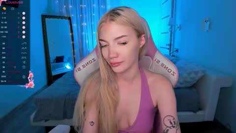 Anya online show from 11, 11, 2025