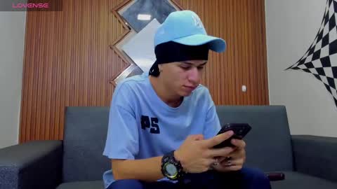 Snapshot of anyelo_sexyhot chatting on 6, 2, 2025 anyelo_sexyhot online show from 6, 2, 2025