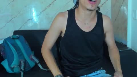 Snapshot of anyelo_sexyhot chatting on 17, 10, 2025 anyelo_sexyhot online show from 17, 10, 2025