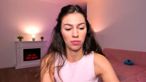 Anysa Smith online show from 15, 2, 2026