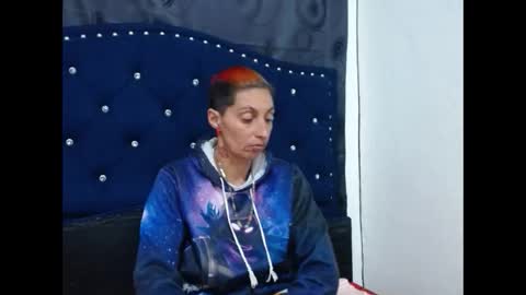 Snapshot of anyu_1306 chatting on 2, 12, 2024 anyu online show from 2, 12, 2024