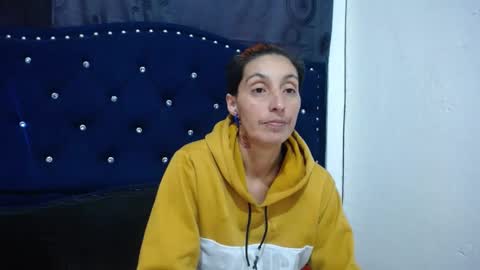 Snapshot of anyu_1306 chatting on 24, 12, 2024 anyu online show from 24, 12, 2024