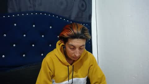 Snapshot of anyu_1306 chatting on 1, 2, 2025 anyu online show from 1, 2, 2025