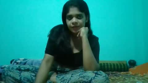 Snapshot of apa142817 chatting on 3, 5, 2026 Aparalux online show from 3, 5, 2026
