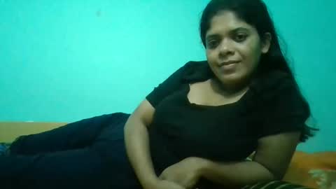 Snapshot of apa142817 chatting on 15, 5, 2026 Aparalux online show from 15, 5, 2026