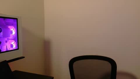Snapshot of apachewithawebcam chatting on 23, 9, 2025 ApacheWithWebcam online show from 23, 9, 2025