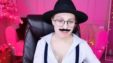 Snapshot of aphexqueen chatting on 13, 12, 2024 APHEX QUEEN online show from 13, 12, 2024