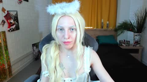 Snapshot of aphexqueen chatting on 23, 12, 2024 APHEX QUEEN online show from 23, 12, 2024