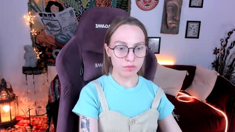 Snapshot of aphexqueen chatting on 22, 1, 2025 APHEX QUEEN online show from 22, 1, 2025