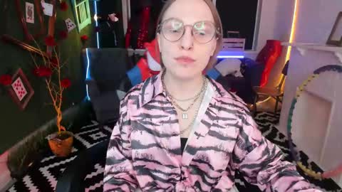 Snapshot of aphexqueen chatting on 26, 2, 2025 APHEX QUEEN online show from 26, 2, 2025