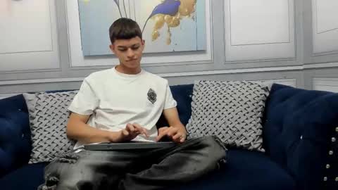   online show from 19, 3, 2026