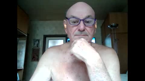 Adam online show from 15, 2, 2025