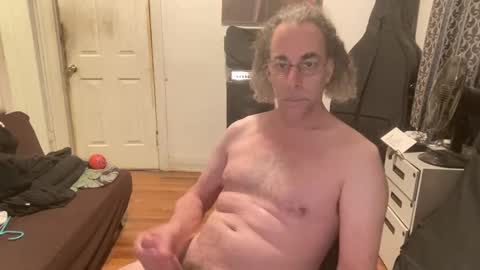 Snapshot of apostrphy chatting on 1, 1, 2025 Apostrphy online show from 1, 1, 2025