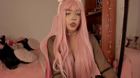     online show from 27, 11, 2025