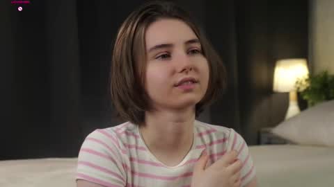 Snapshot of approche_toi_petite chatting on 13, 2, 2026 Meghan online show from 13, 2, 2026