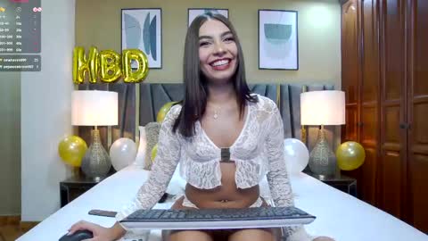 Snapshot of april_derricks chatting on 19, 5, 2026 April online show from 19, 5, 2026