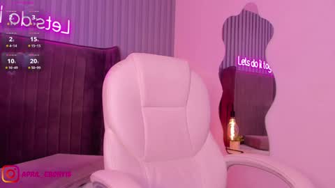 Snapshot of april_ebony18_ chatting on 21, 1, 2025 April online show from 21, 1, 2025