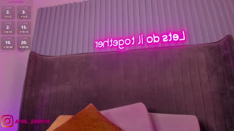 Snapshot of april_ebony18_ chatting on 30, 1, 2025 April online show from 30, 1, 2025